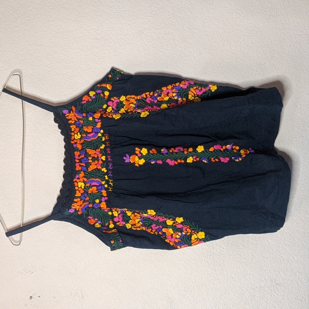 Lucky brand embroidered tank top